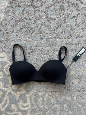 TA3 No Wire Swim Bra Top Black Small/ Medium Cup